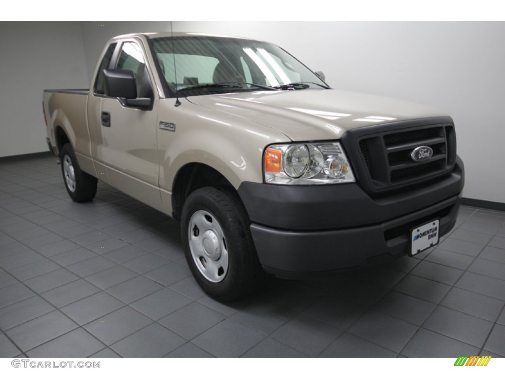 2008 F150 XL Regular Cab - Pueblo Gold Metallic / Tan photo #1