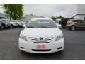 Super White - Camry LE Photo No. 7