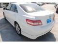 Super White - Camry SE Photo No. 6