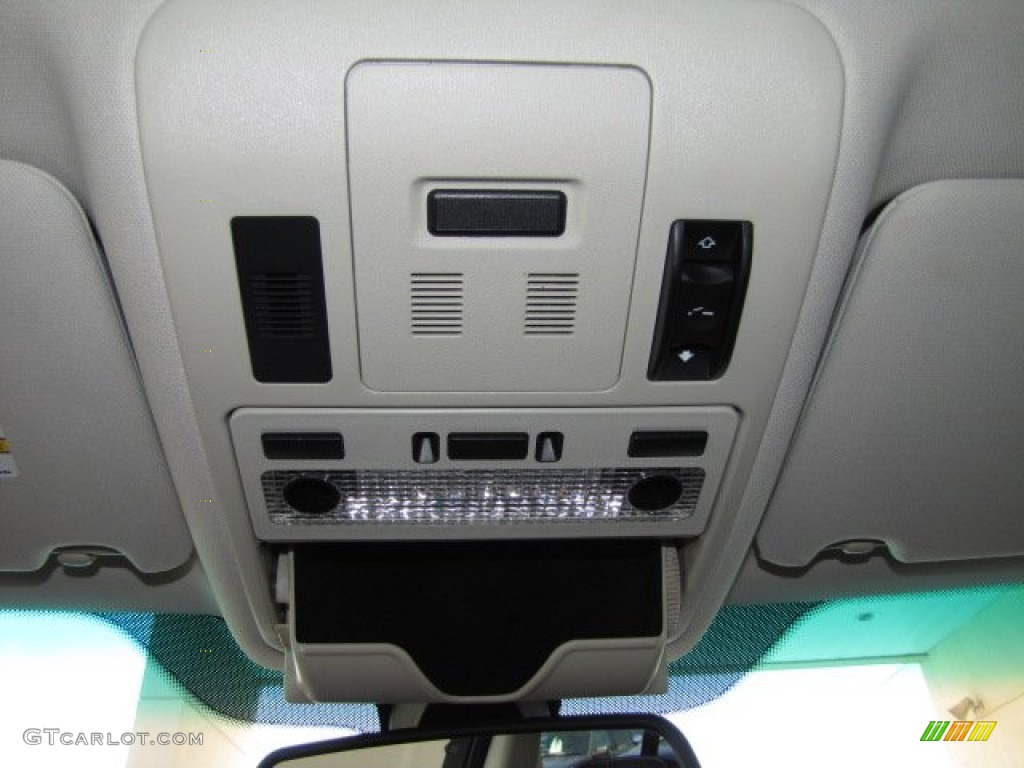 2010 Land Rover Range Rover Supercharged Controls Photo #80140740