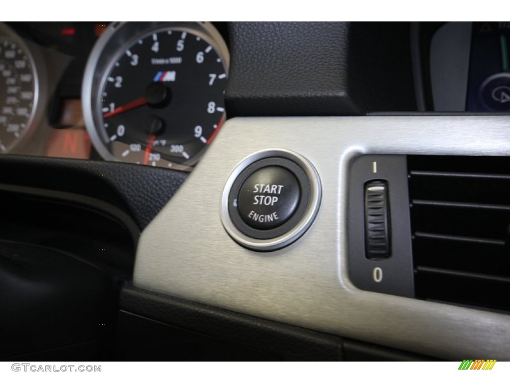 2011 BMW M3 Coupe Controls Photo #80143482