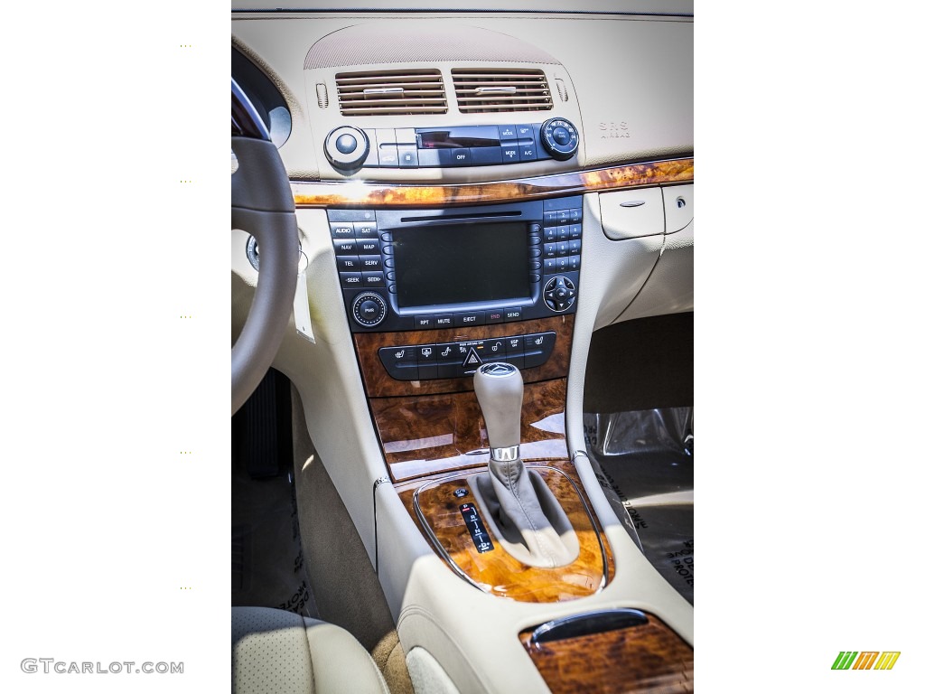 2008 Mercedes-Benz E 350 4Matic Sedan Controls Photo #80145219