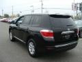 2013 Black Toyota Highlander V6 4WD  photo #4