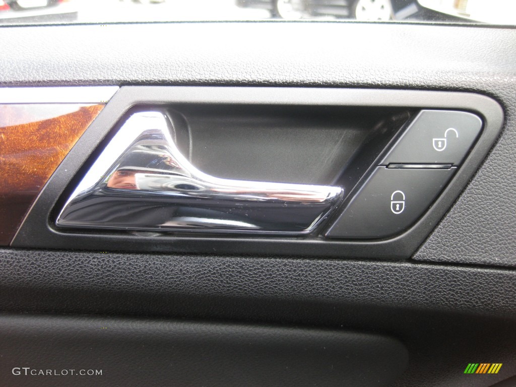 2010 GL 350 BlueTEC 4Matic - Black / Black photo #7