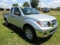 Radiant Silver - Frontier SE King Cab Photo No. 10