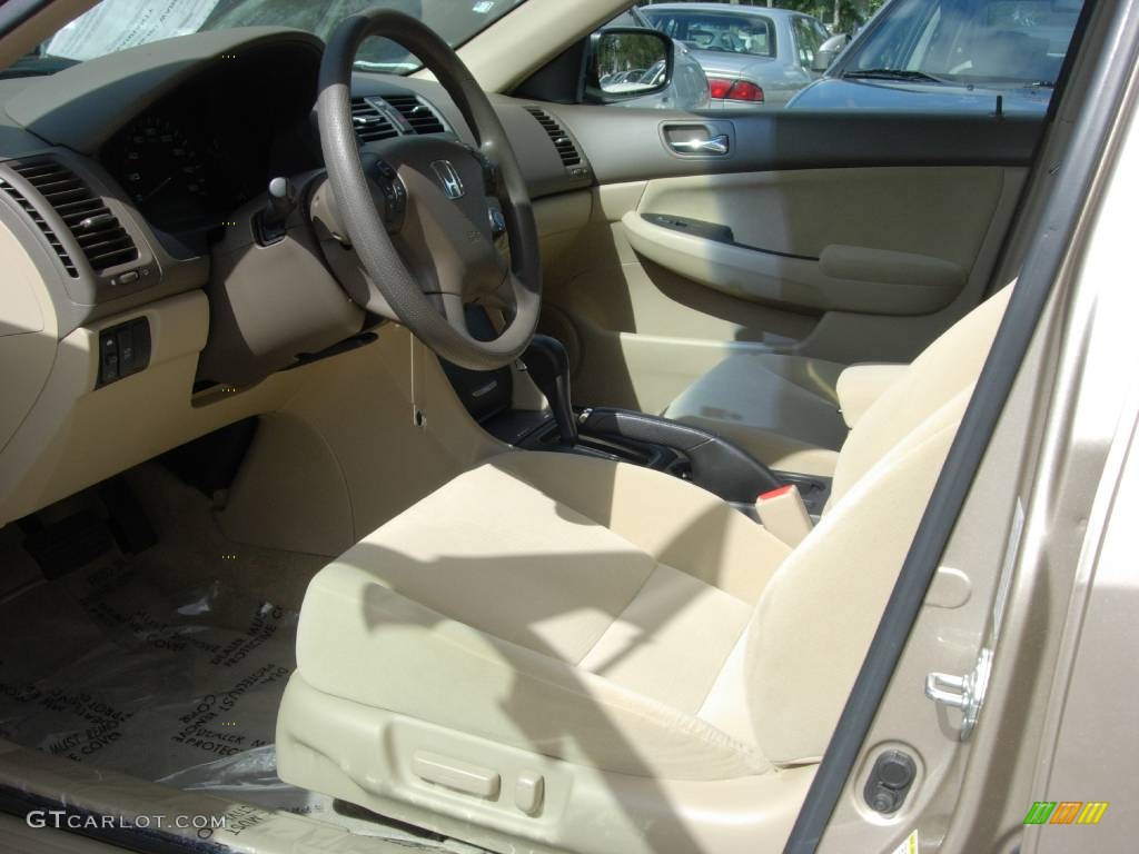 2006 Accord LX V6 Sedan - Desert Mist Metallic / Ivory photo #5