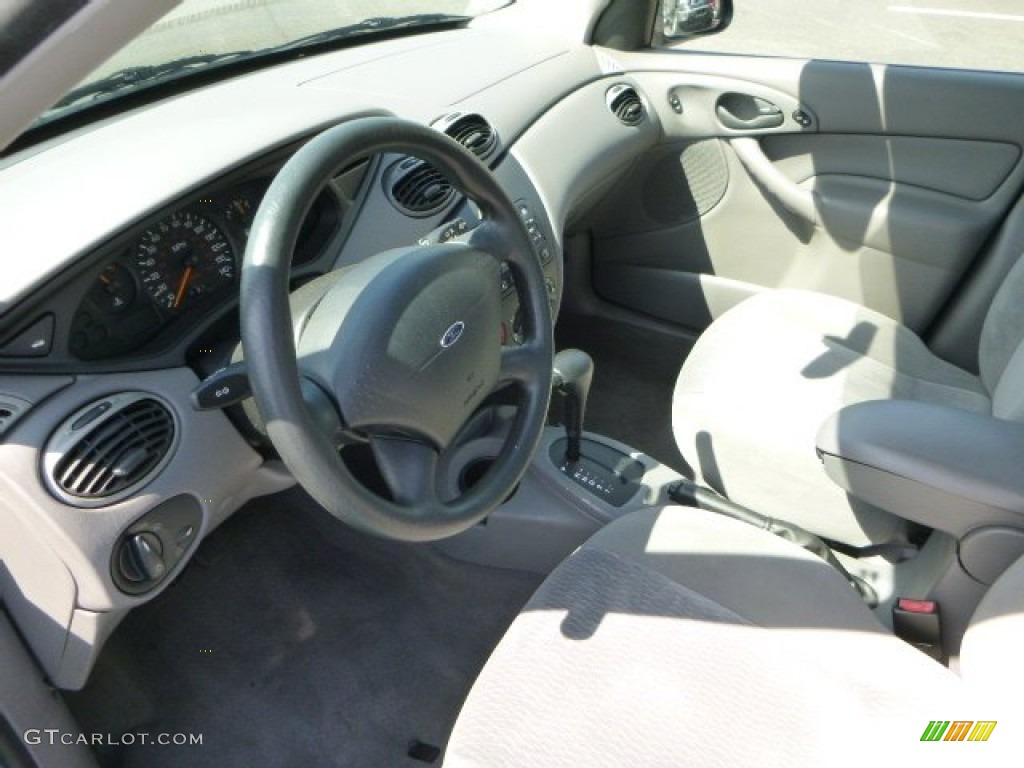 2001 Focus SE Sedan - Light Sapphire Blue Metallic / Medium Graphite Grey photo #12