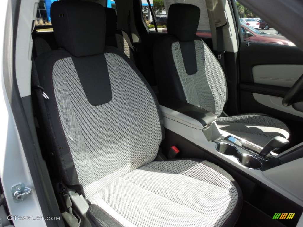 Light Titanium Interior 2010 GMC Terrain SLE Photo #80149182