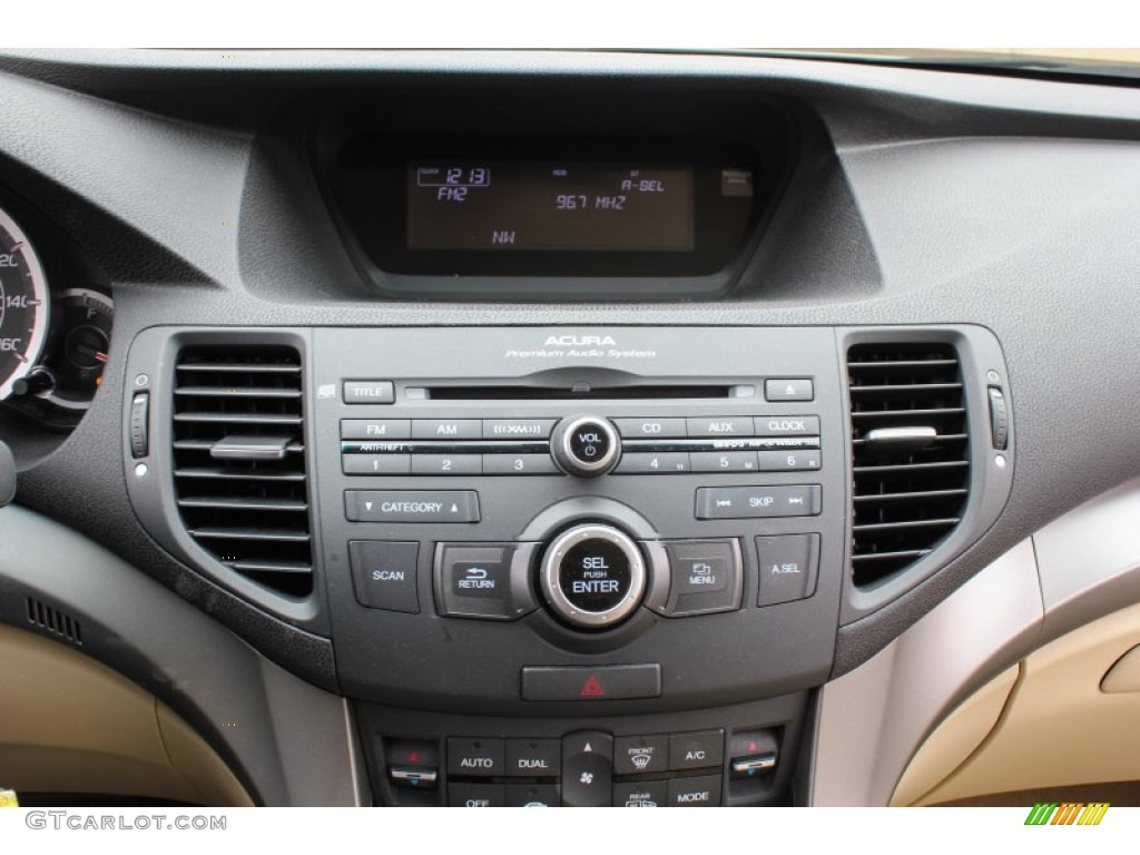 2010 Acura TSX Sedan Controls Photo #80149464