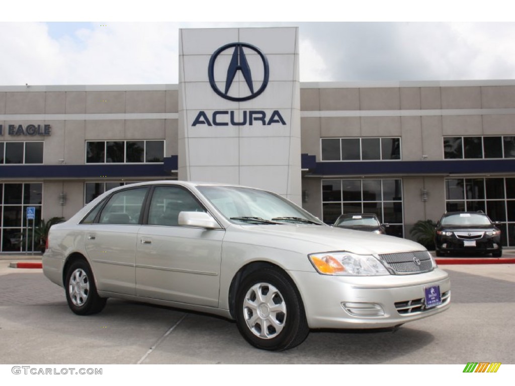 Lunar Mist Metallic Toyota Avalon