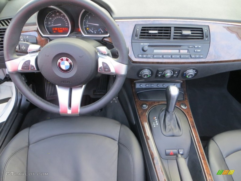 2008 Z4 3.0i Roadster - Alpine White / Black photo #30