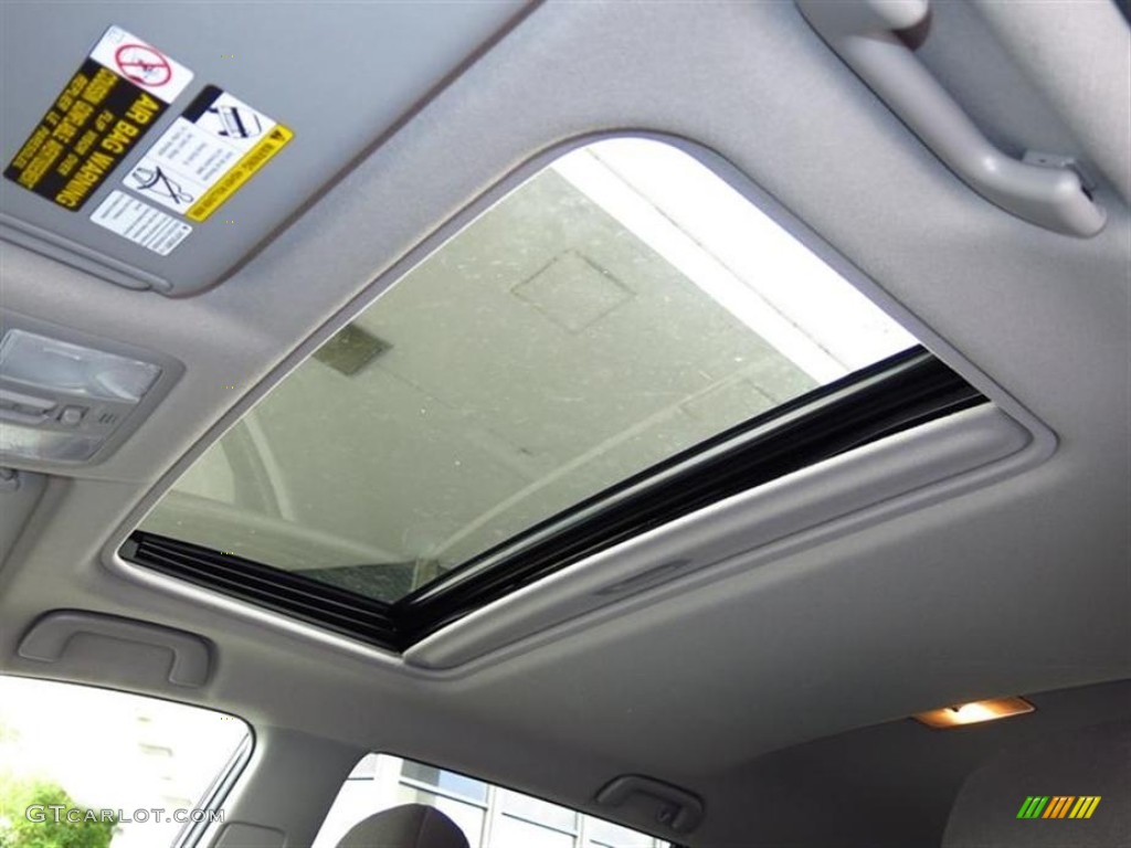 2011 Toyota RAV4 Sport Sunroof Photos