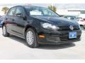 Black - Golf 4 Door Photo No. 1