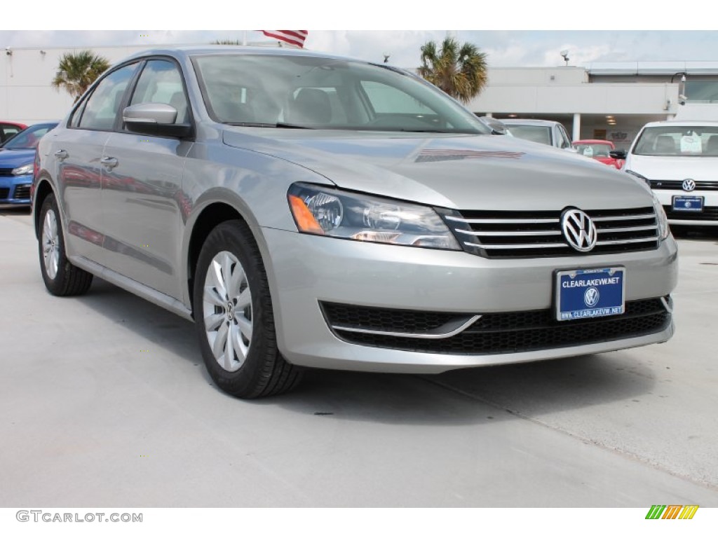 2013 Passat 2.5L S - Tungsten Silver Metallic / Titan Black photo #1