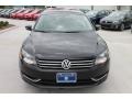 Black - Passat 2.5L S Photo No. 2