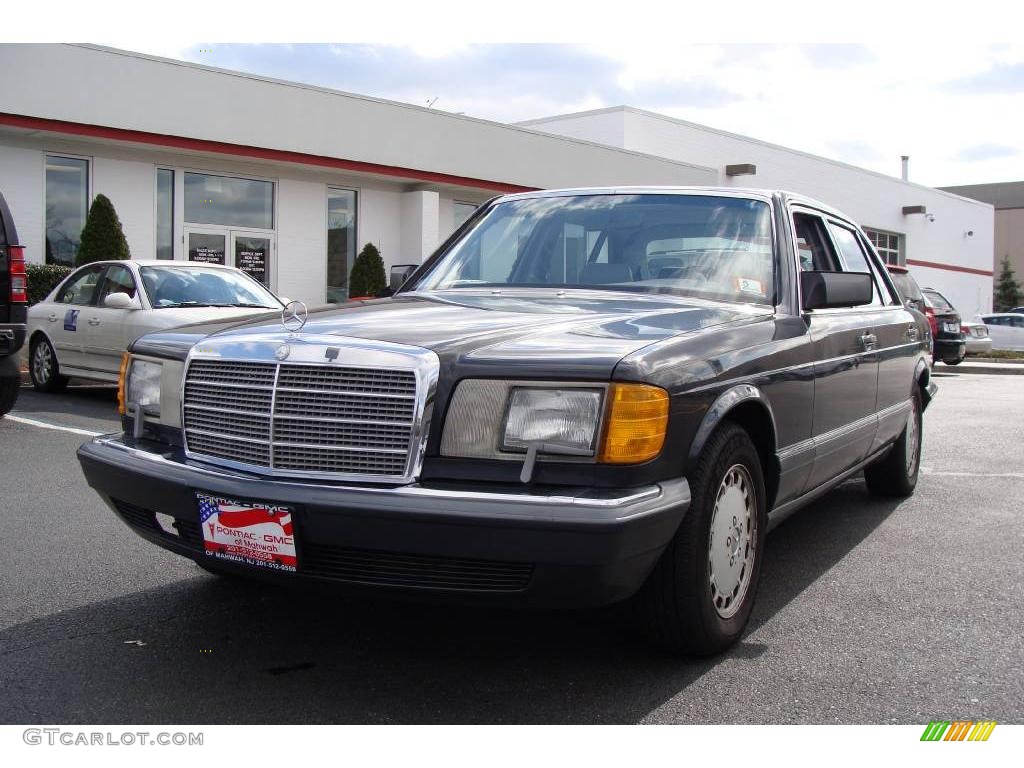 1990 S Class 300 SEL Sedan - Black Metallic / Gray photo #1