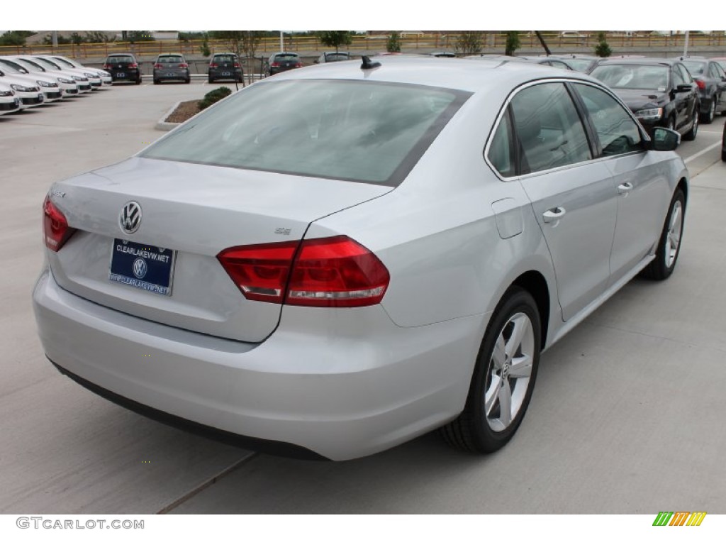 2013 Passat 2.5L SE - Reflex Silver Metallic / Titan Black photo #8