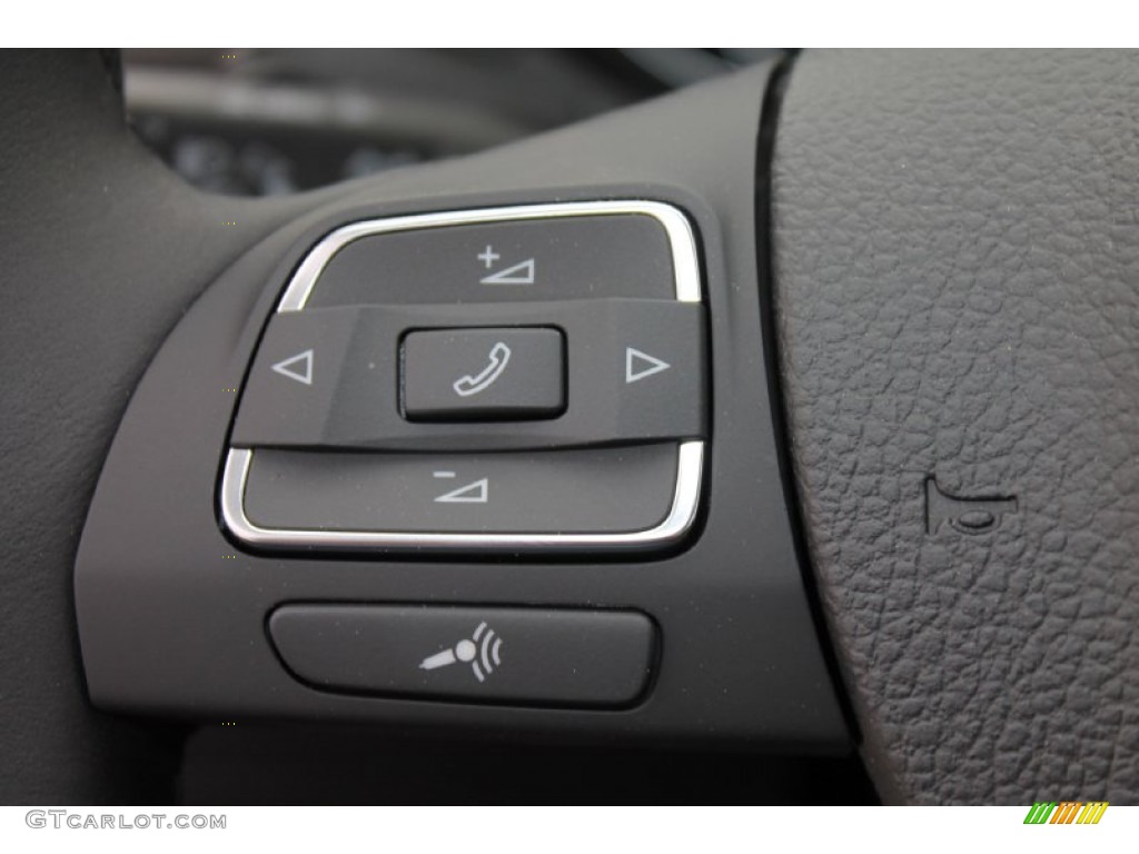 2013 Passat 2.5L SE - Reflex Silver Metallic / Titan Black photo #24