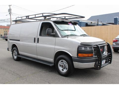 2007 GMC Savana Van 2500 Cargo Data, Info and Specs