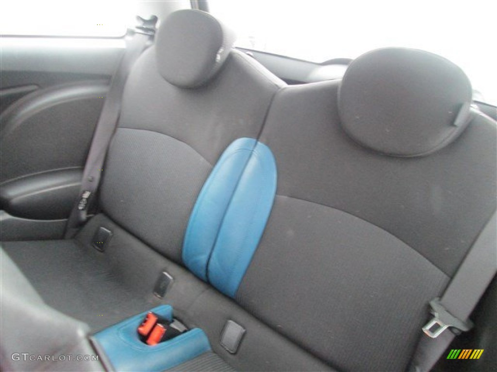 2007 Mini Cooper S Hardtop Rear Seat Photo #80163169
