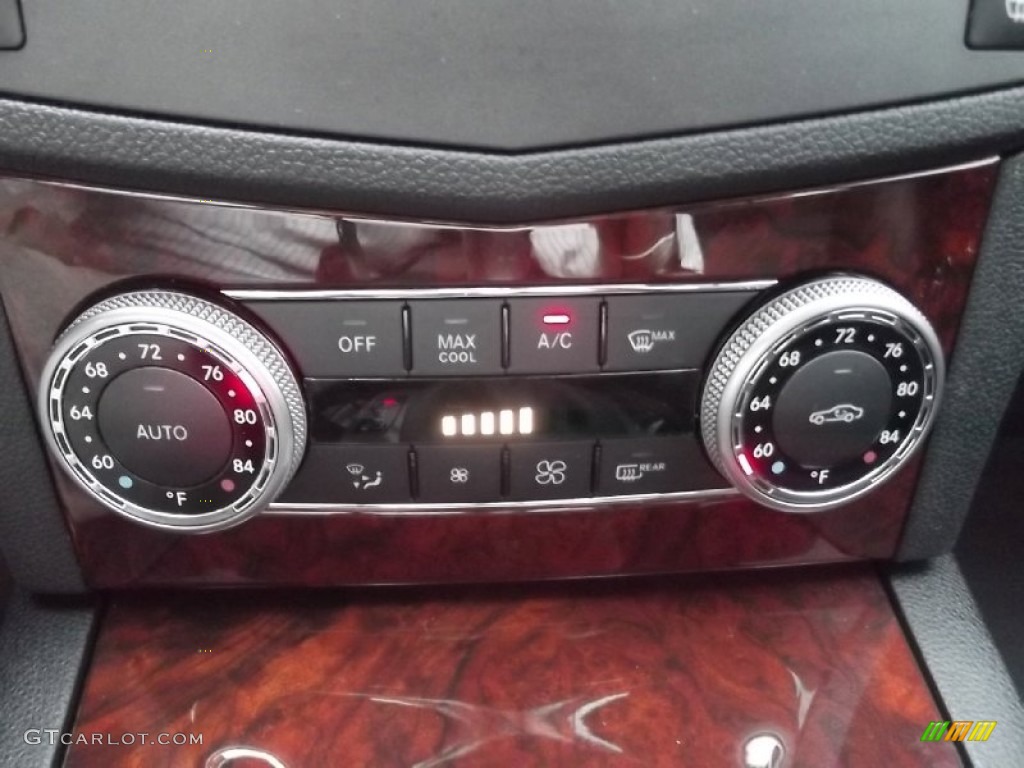 2010 Mercedes-Benz C 300 Sport 4Matic Controls Photo #80164455