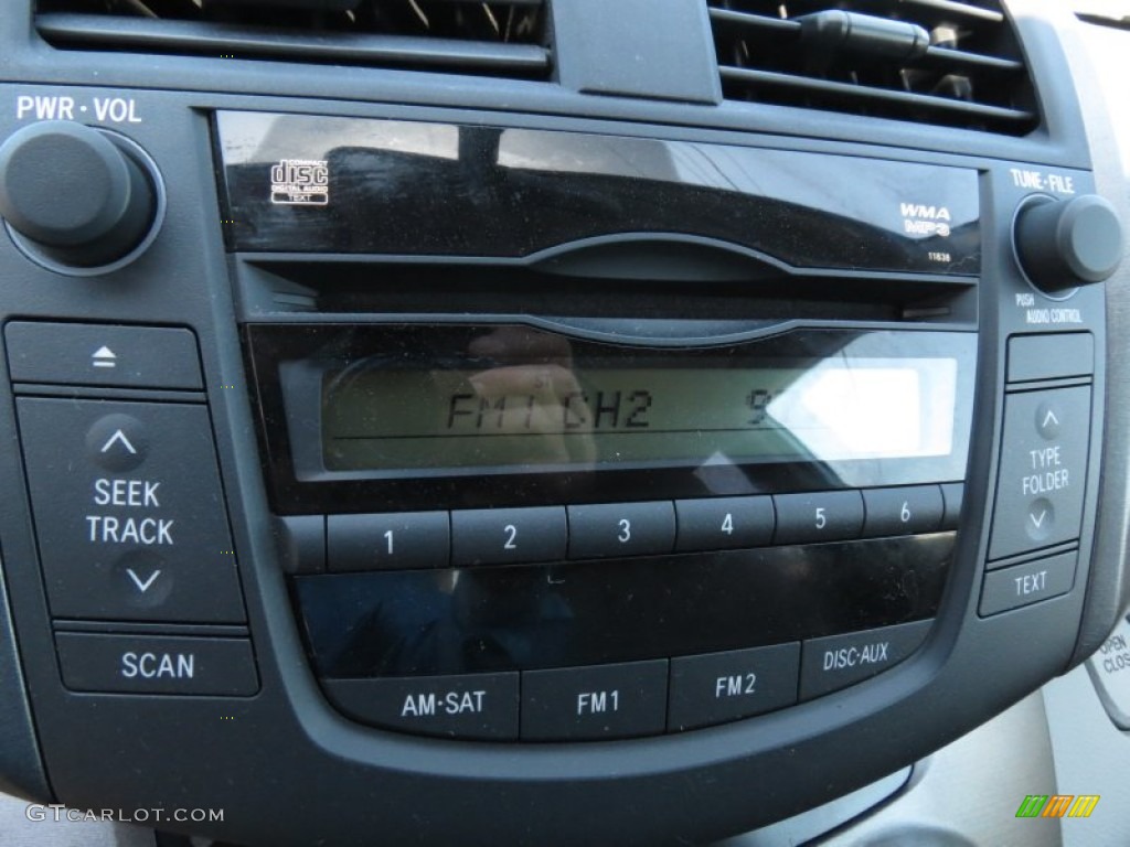 2010 Toyota RAV4 I4 4WD Audio System Photo #80167155
