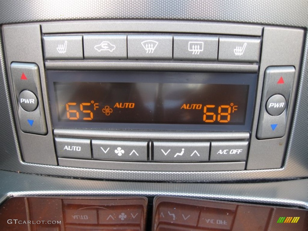 2005 Cadillac XLR Roadster Controls Photo #80167162