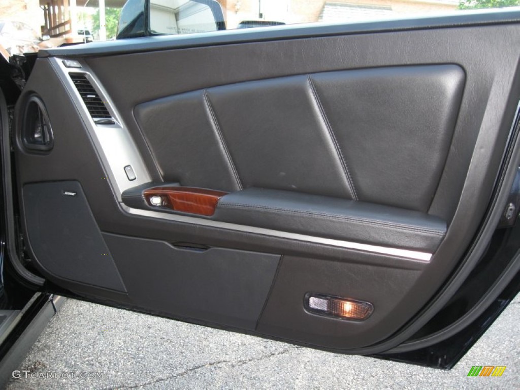 2005 Cadillac XLR Roadster Ebony Door Panel Photo #80167272