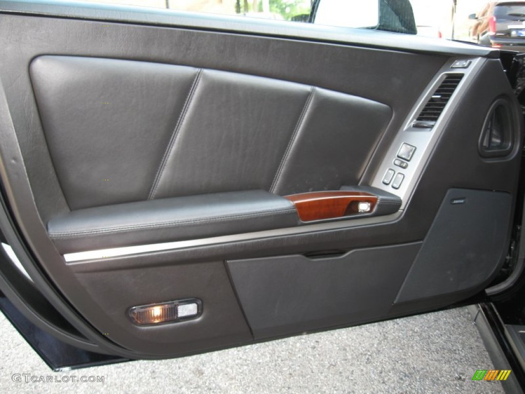 2005 Cadillac XLR Roadster Ebony Door Panel Photo #80167284
