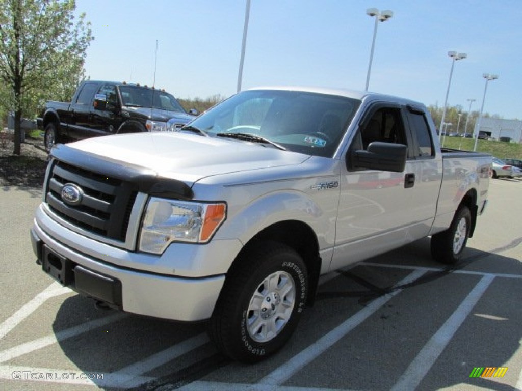 2010 F150 STX SuperCab 4x4 - Ingot Silver Metallic / Medium Stone photo #4