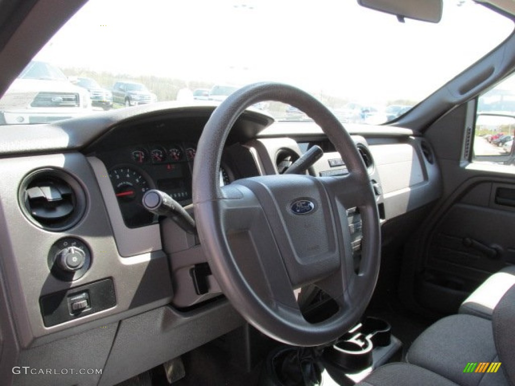 2010 F150 STX SuperCab 4x4 - Ingot Silver Metallic / Medium Stone photo #12