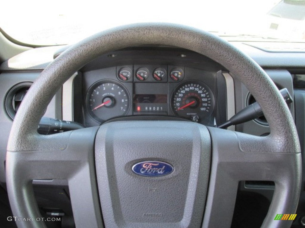 2010 F150 STX SuperCab 4x4 - Ingot Silver Metallic / Medium Stone photo #20