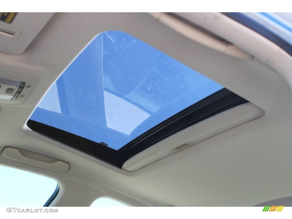 2010 Lexus IS 250 AWD Sunroof Photos