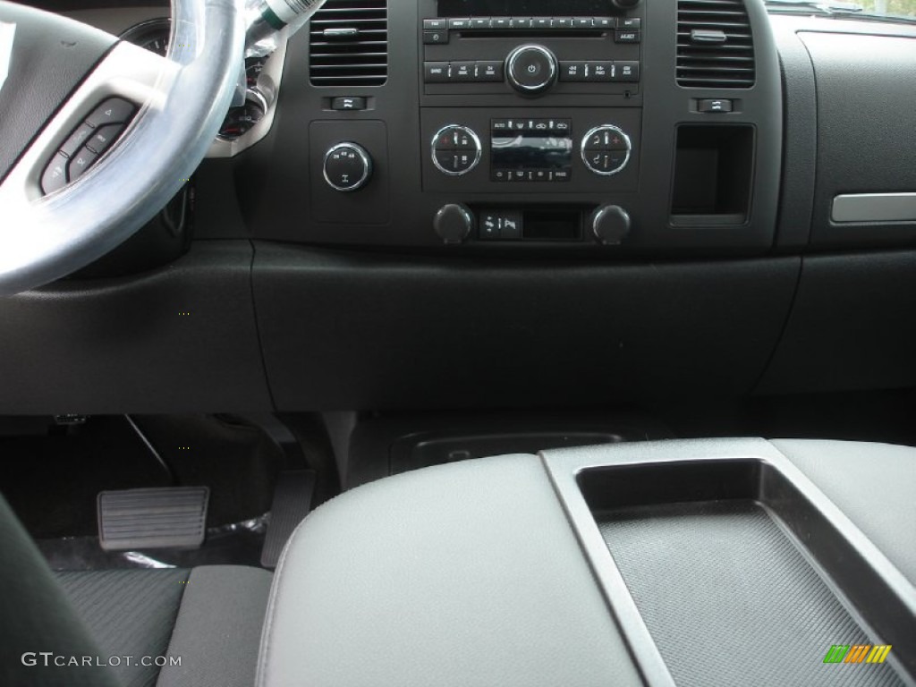 2013 Silverado 3500HD LT Crew Cab 4x4 Dually - Blue Granite Metallic / Ebony photo #3