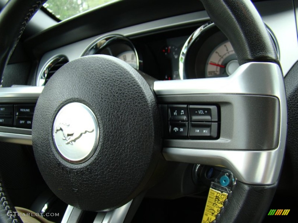 2010 Ford Mustang GT Premium Coupe Controls Photo #80175288