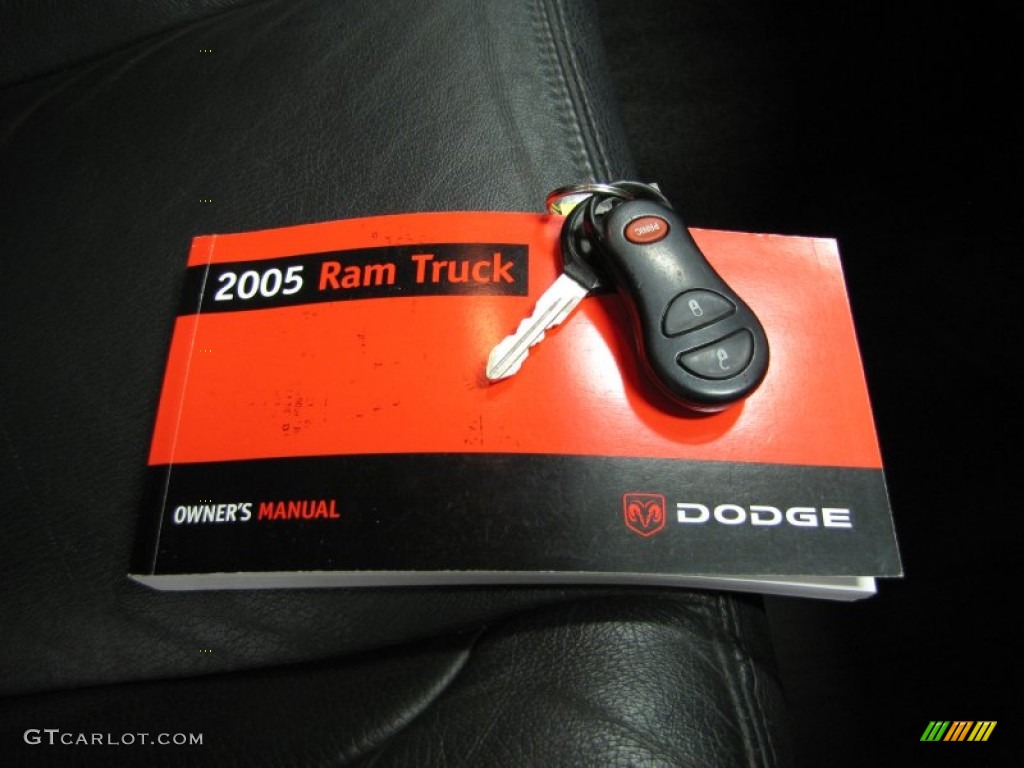 2005 Ram 1500 Sport Quad Cab 4x4 - Mineral Gray Metallic / Dark Slate Gray photo #28