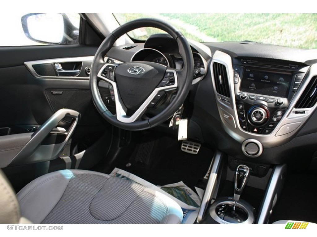 2012 Veloster  - Ironman Silver / Gray photo #12