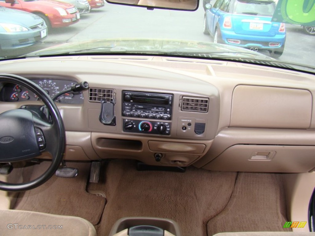 2000 Ford F250 Super Duty XLT Extended Cab Medium Parchment Dashboard Photo #80177315