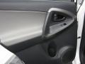 Super White - RAV4 I4 4WD Photo No. 12