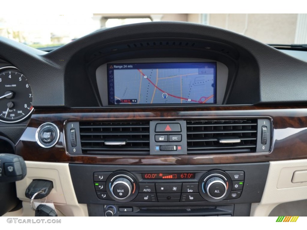 2010 BMW 3 Series 328i Convertible Navigation Photos