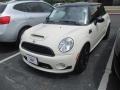 Pepper White - Cooper John Cooper Works Hardtop Photo No. 5