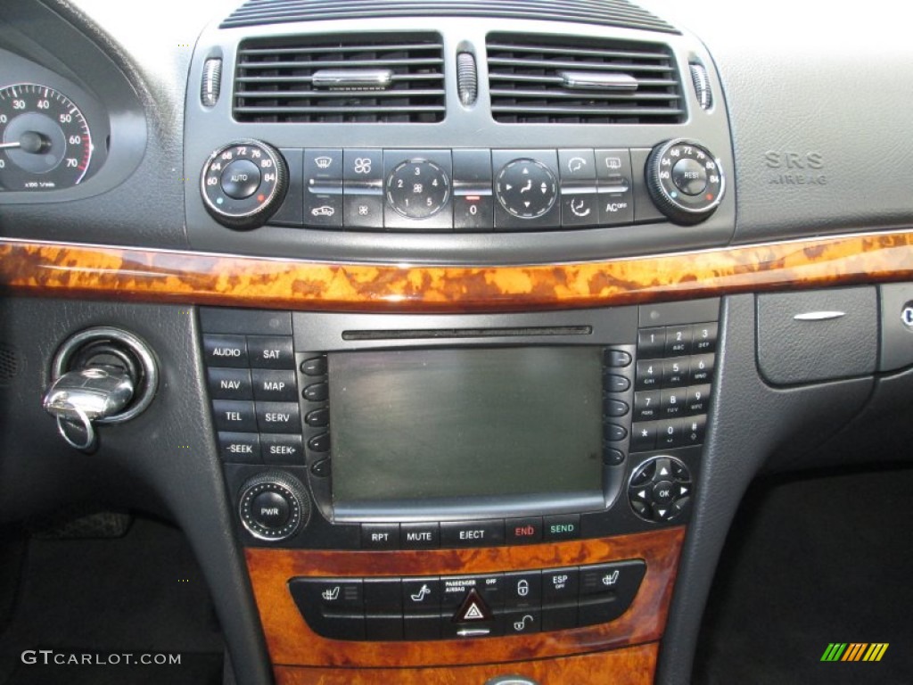 2004 Mercedes-Benz E 320 Sedan Controls Photo #80179687