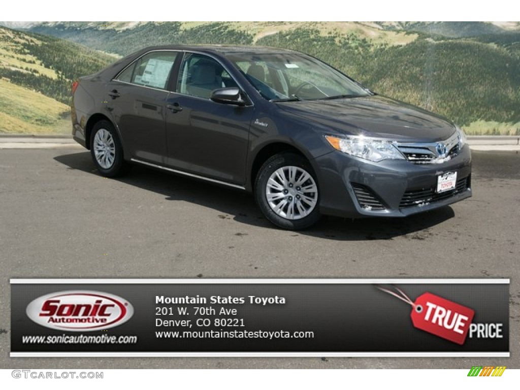 2013 Camry Hybrid LE - Magnetic Gray Metallic / Light Gray photo #1