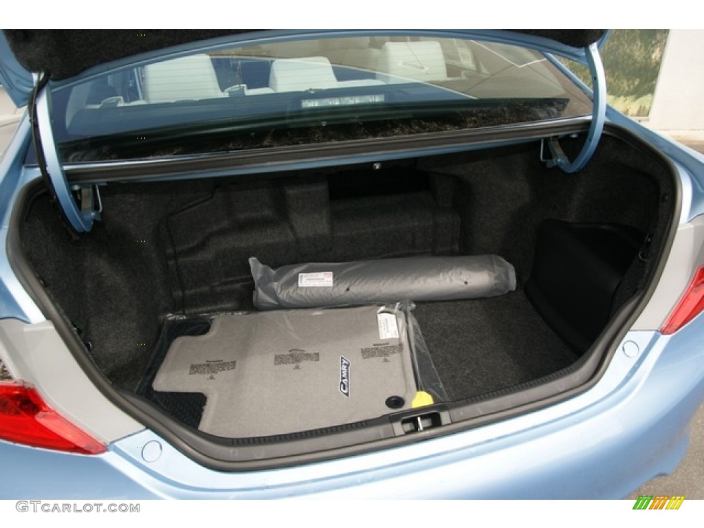 2013 Camry Hybrid XLE - Clearwater Blue Metallic / Ivory photo #8