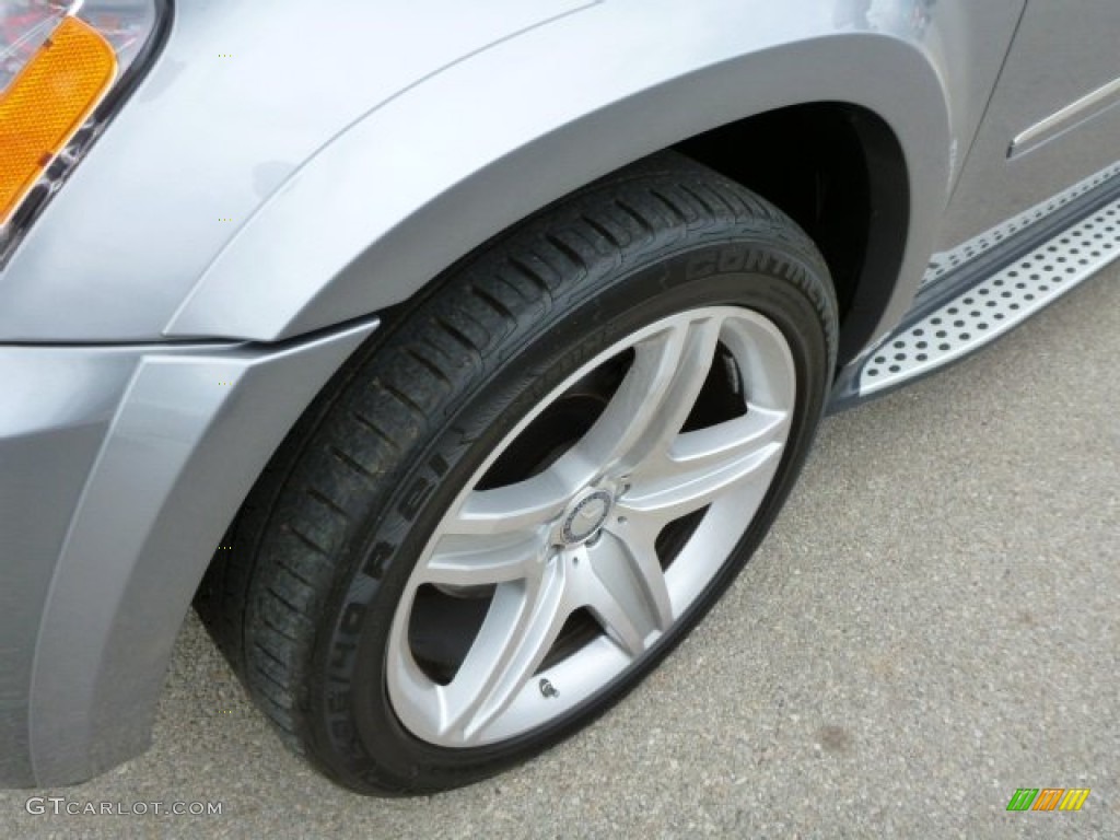 2011 Mercedes-Benz GL 550 4Matic Wheel Photos