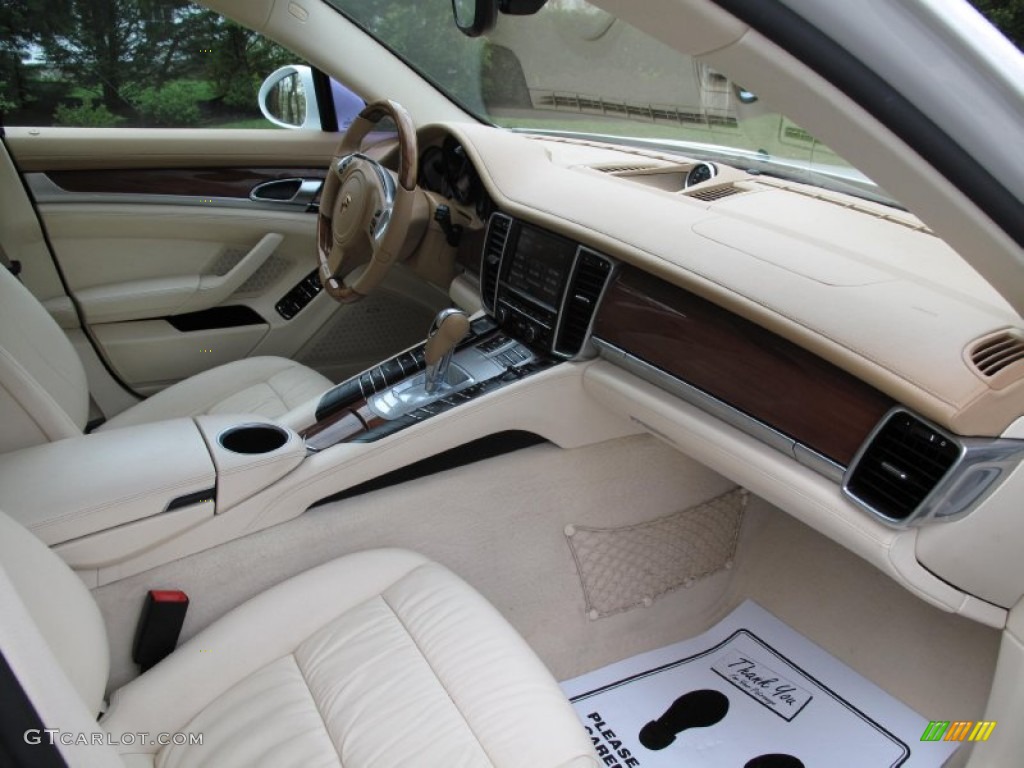 2011 Porsche Panamera 4 Luxor Beige/Cream Dashboard Photo #80181754