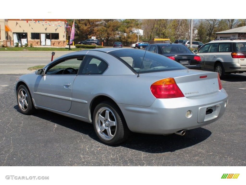 2001 Sebring LXi Coupe - Ice Silver Pearlcoat / Black/Light Gray photo #4