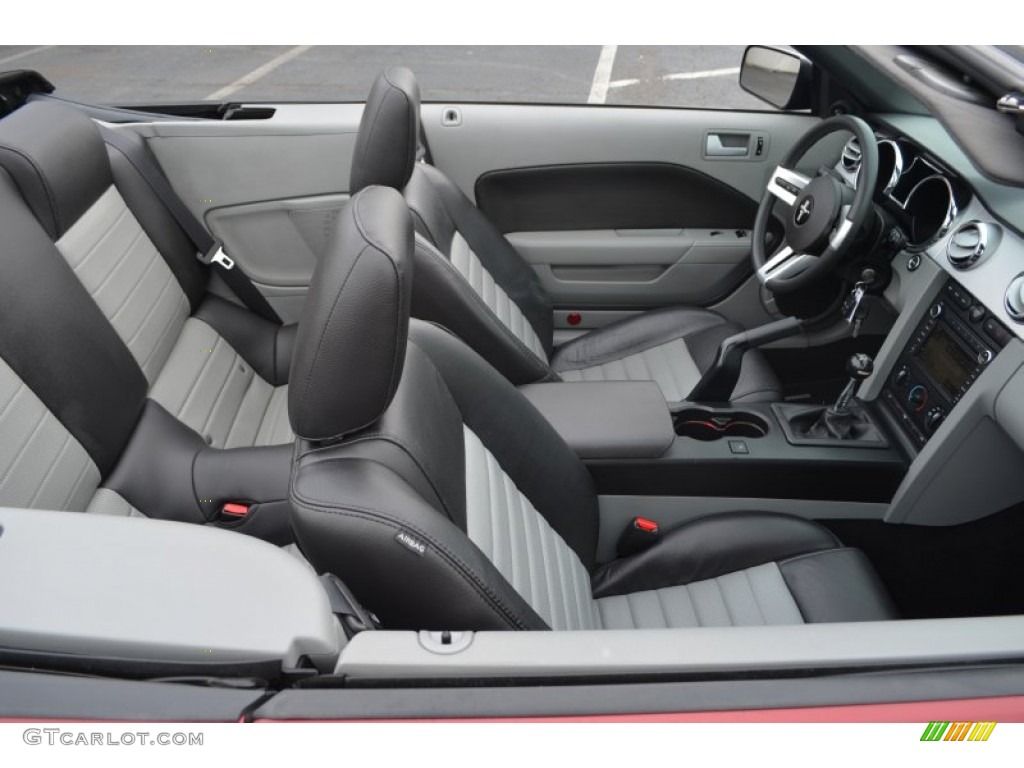 2009 Ford Mustang GT/CS California Special Convertible Interior Color Photos
