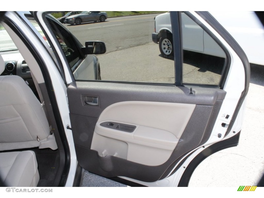 2009 Taurus X SEL - White Suede / Medium Light Stone photo #17