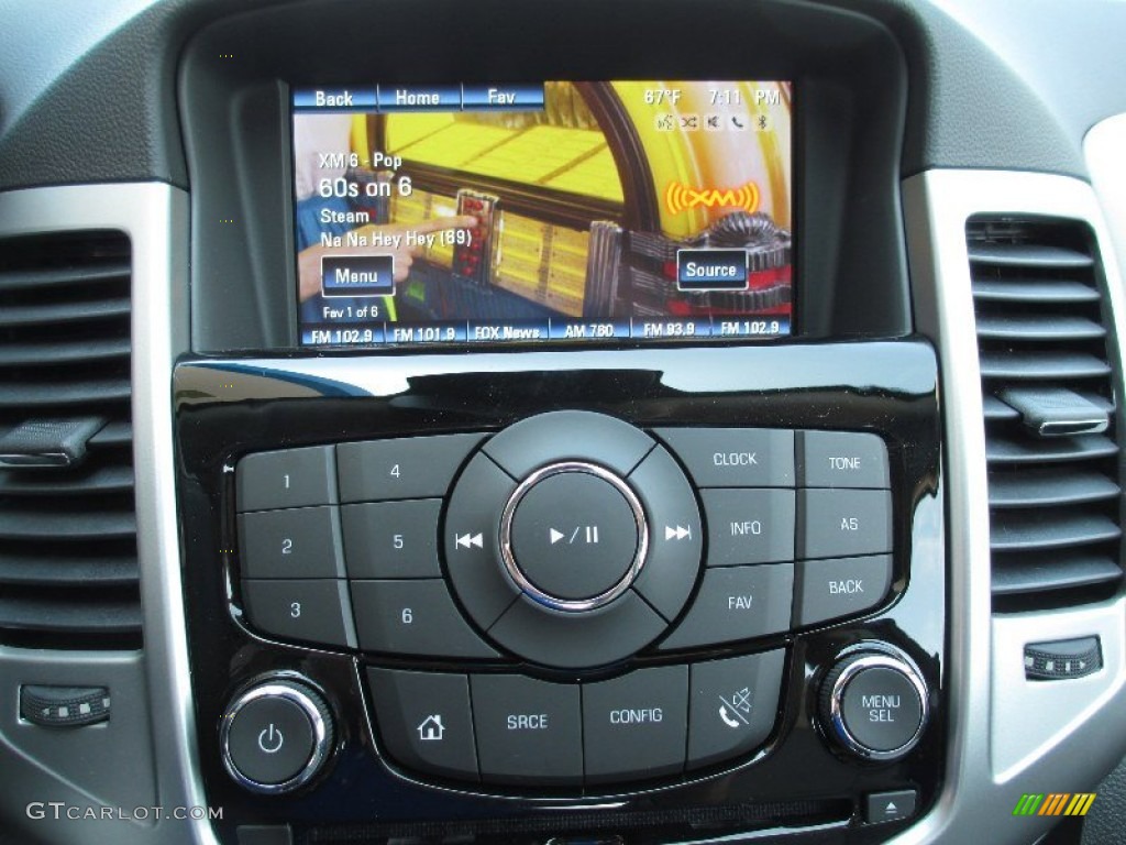 2013 Chevrolet Cruze ECO Controls Photo #80184729